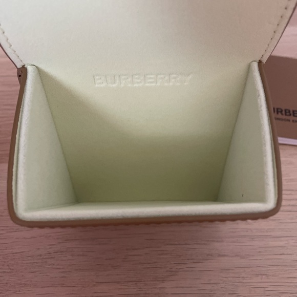 RARE Burberry watch case / jewellery holder - Picture 2 of 4